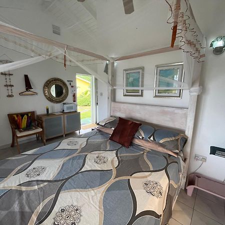 Brighton Village Studio Blu At Waves Villa Guesthouse מראה חיצוני תמונה