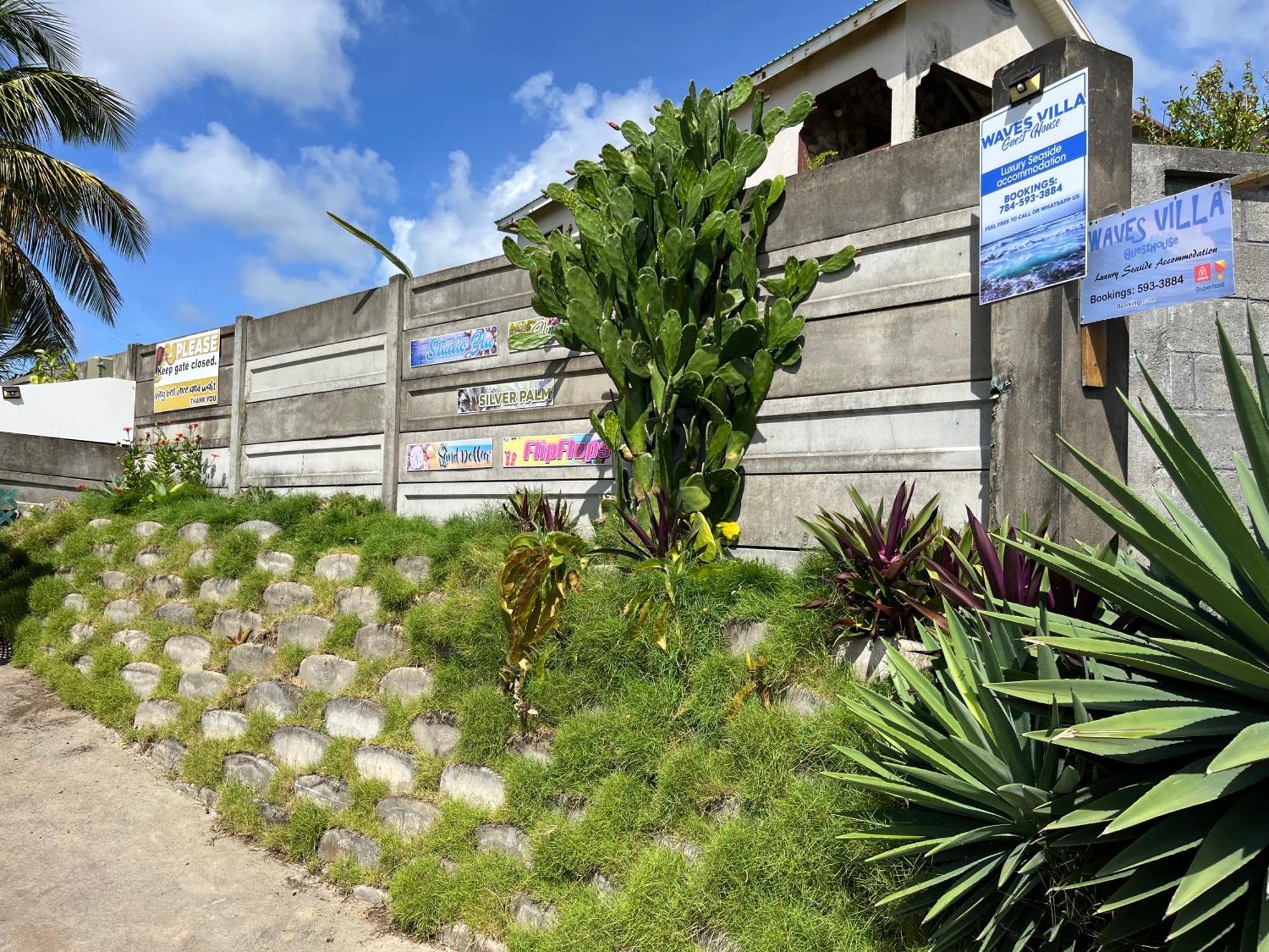 Brighton Village Studio Blu At Waves Villa Guesthouse מראה חיצוני תמונה